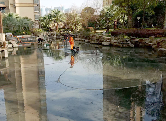 七台河景观池淤泥清理